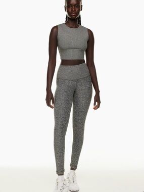 TNA Gym Set - TnaFLOW™ Cheeky Hi-Rise Legging & TnaFLOW™ Cropped Muscle Tank